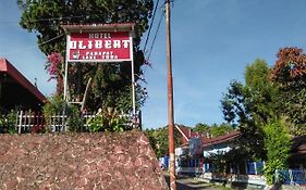 Hotel Olibert Parapat Ajibata RedPartner